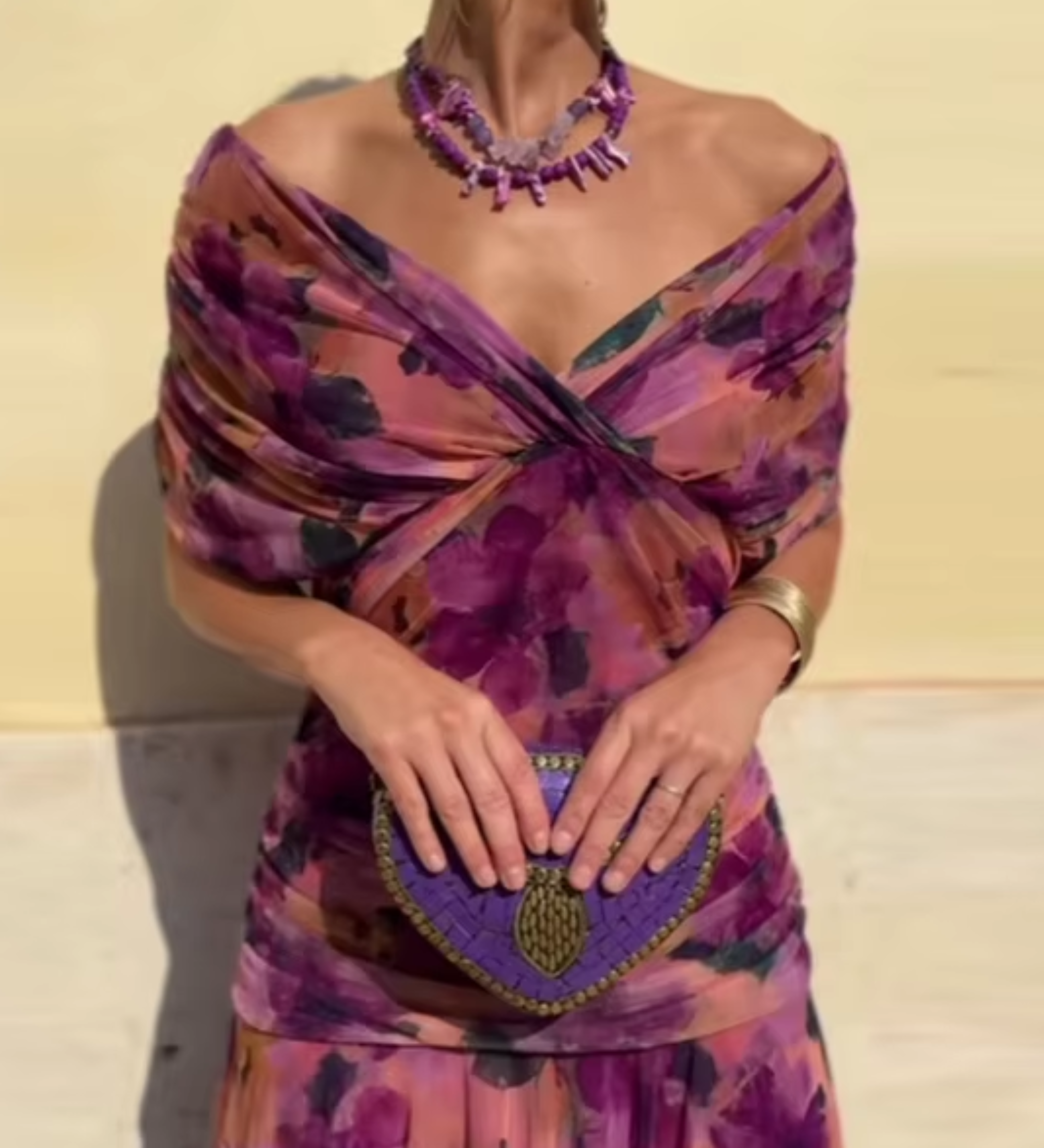 Luísa - Vestido Decote em V