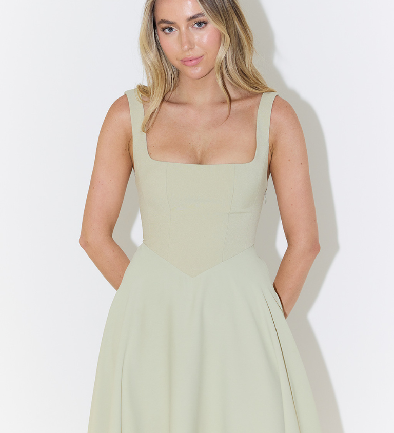 Mariana - Vestido Elegante de Verão