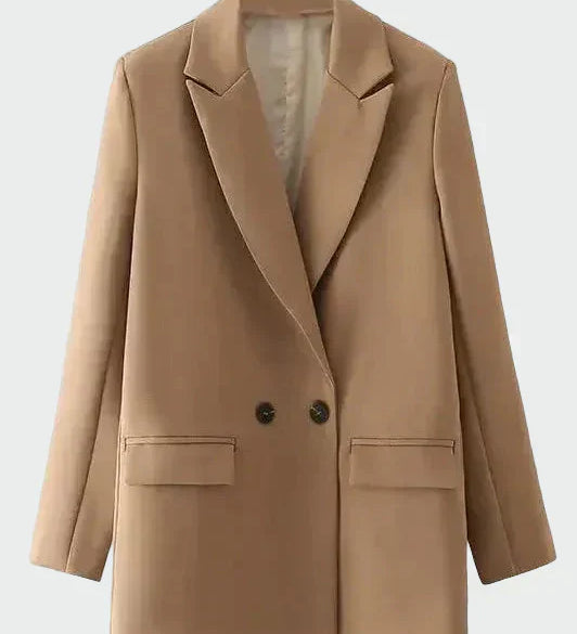 Casaco Oversized com Linha Moderna
